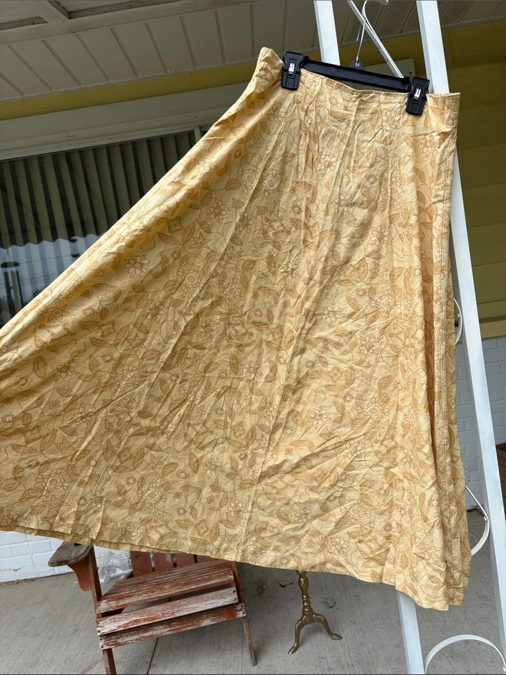 Light Yellow Paisley Maxi Skirt – Women’s Flowing Summer Skirt